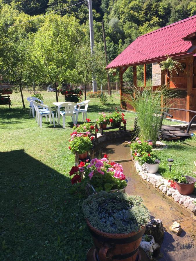 Domacinstvo Ubovic Villa Sipovo Luaran gambar