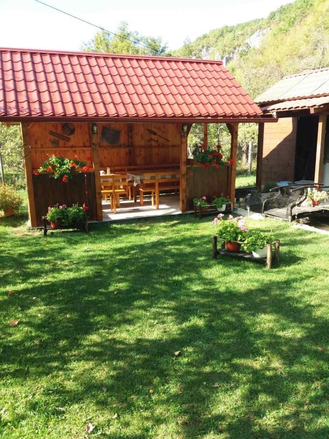 Domacinstvo Ubovic Villa Sipovo Luaran gambar